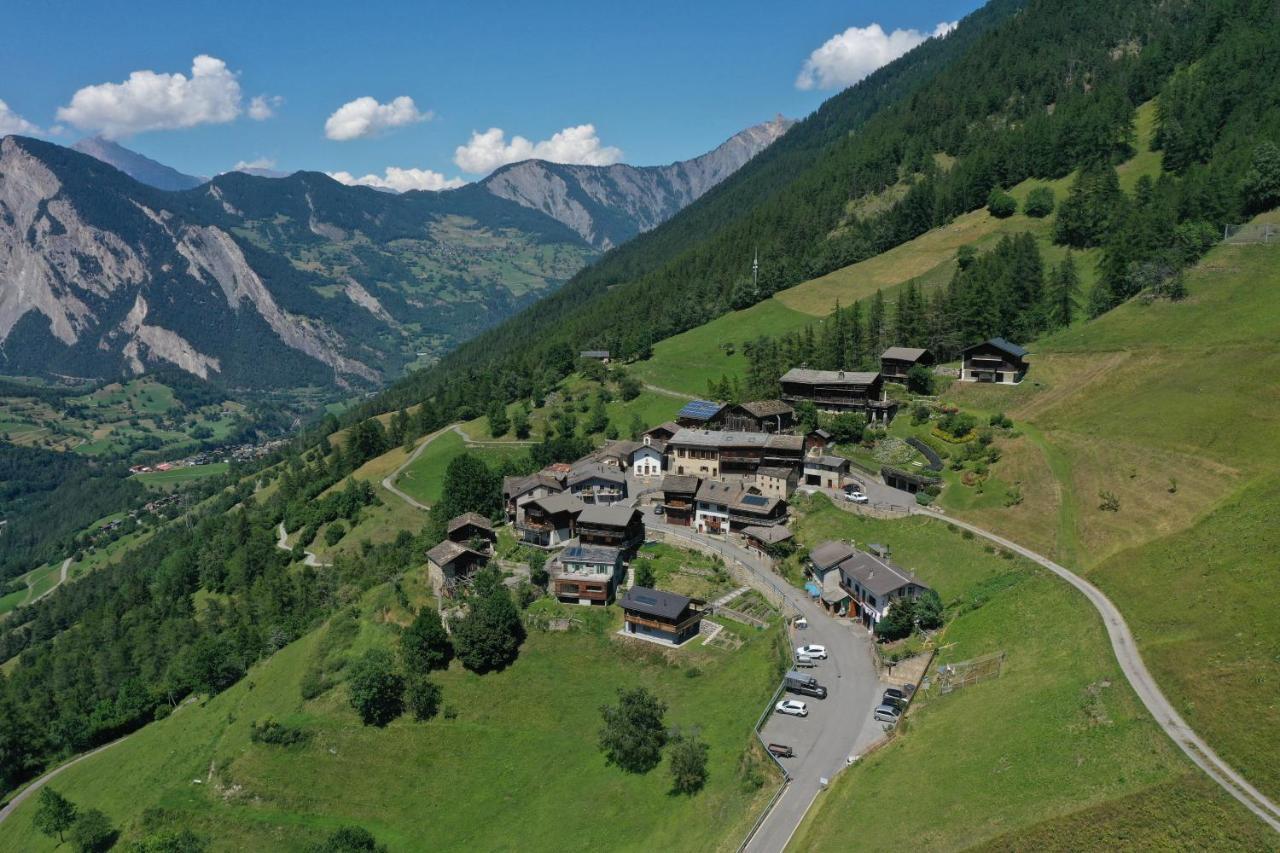 Gite Du Pelerin-Chalet De Montagne اورسيريس المظهر الخارجي الصورة